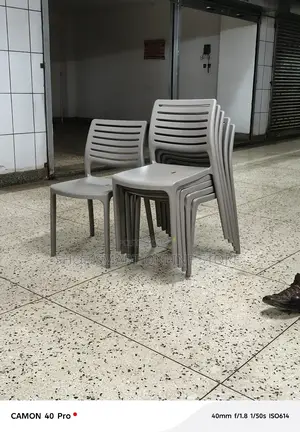 Living Plastic Chairs Plastic Chairs