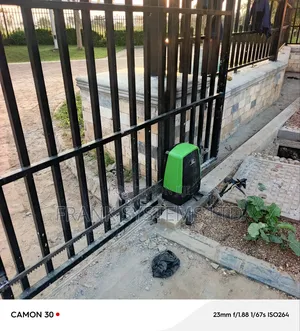 Gate System D5ev Smart in Kampala
