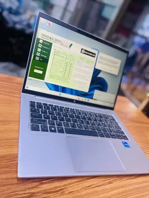Laptop HP EliteBook 840 G9 16GB Intel Core I7 SSD 512GB
