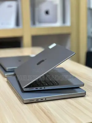 Laptop Apple MacBook Pro 2021 M1 16GB Apple M1 Pro SSD 512GB