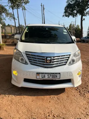 Toyota Alphard 2.4 Petrol AWD 2013 Off white