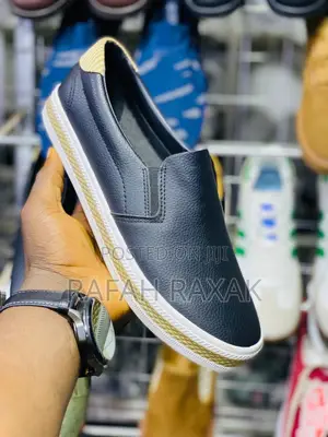 New Classic Unisex Ark-bird Casual Easy Shoes