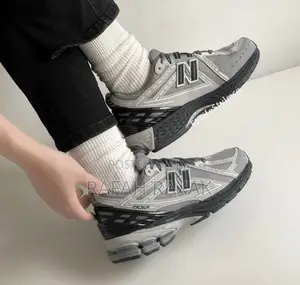 Original New Balance 1906r “Brighton Grey” Sneakers