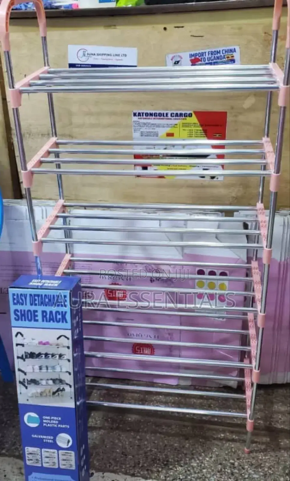 Lightweight and Space-Saving Storage Solution for Footwear
