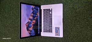 Laptop Apple MacBook Pro 4GB Intel Core I5 HDD 500GB