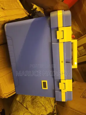 25l Blood Carrier Box
