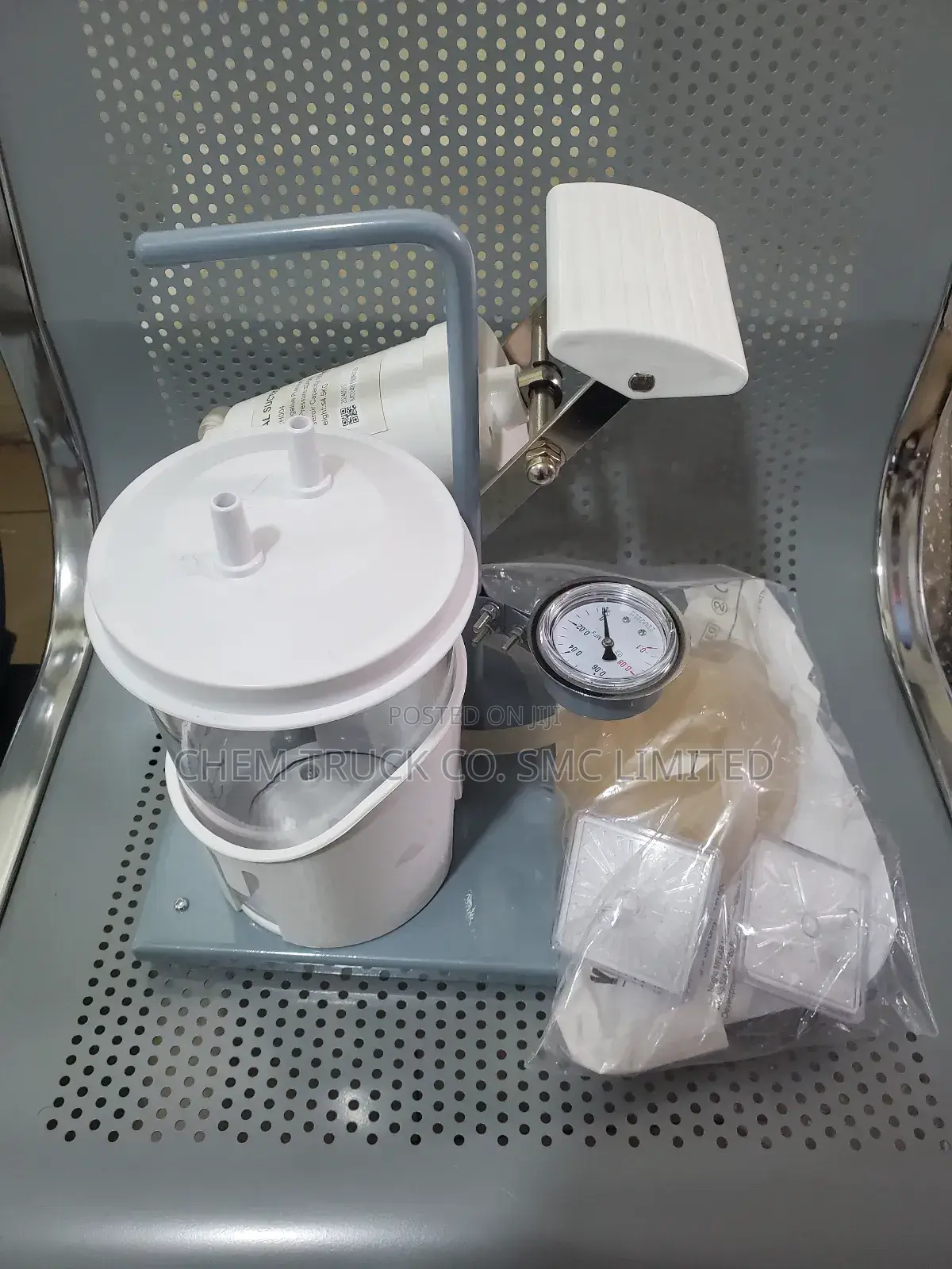 Pedal Suction Machine