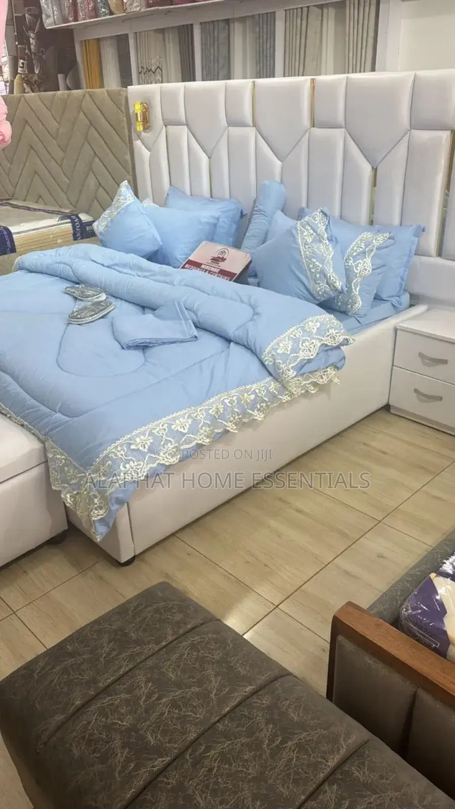 Laced Duvets 12 Pieces (King Size)