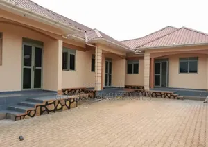 1bdrm Bungalow in Kamuli Rd, Central Division for rent