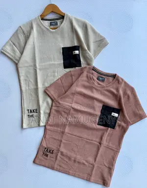 Round Neck Tshirts With Pockets