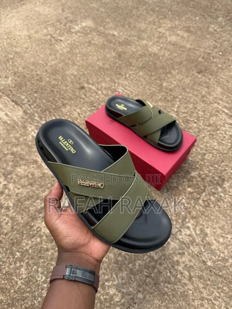 Original Men’S Super Classic Valentino Luxury Sandals