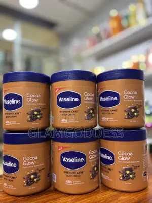 Vaseline Cocoa Glow Dry Skin Repair Cream