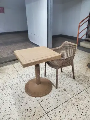 Reading Plastic Table and Chair Single Seater