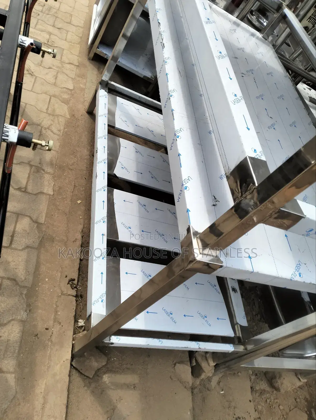 Stainless Steel Working Tables With All Sizes