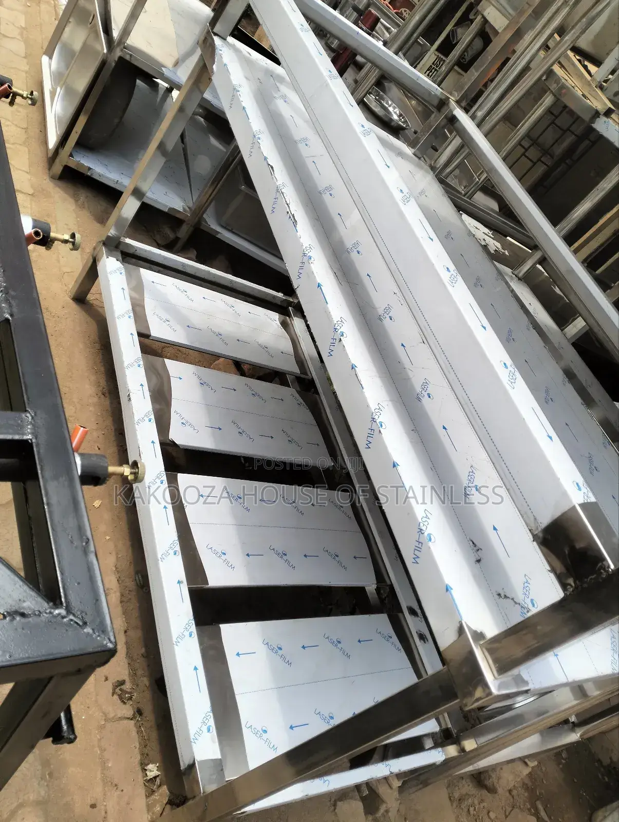 Stainless Steel Working Tables With All Sizes