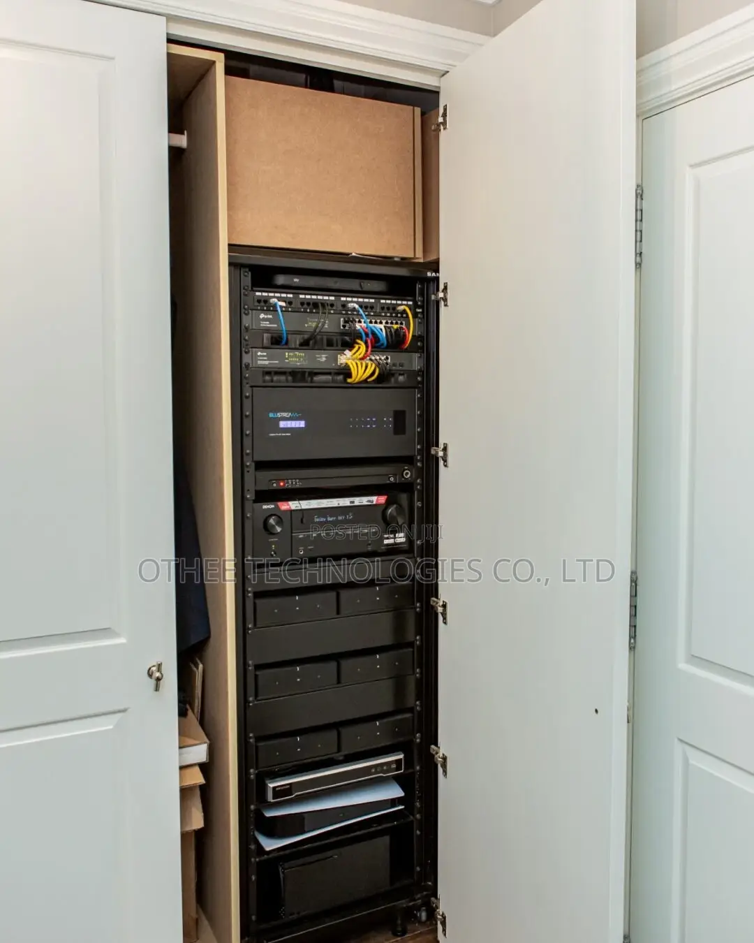 Professional Audio-Visual Installation