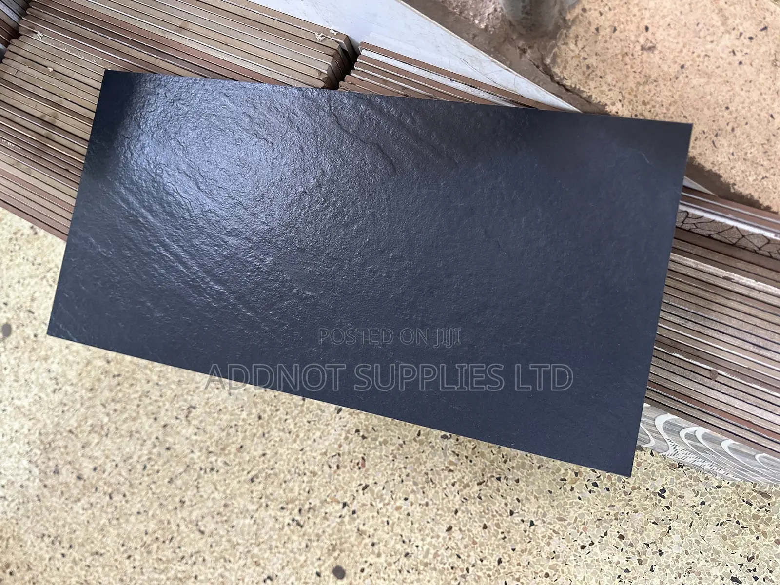 Black Grooved Non Sticky Tiles
