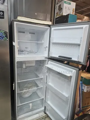 Hisense 419l Double Door Fridge New