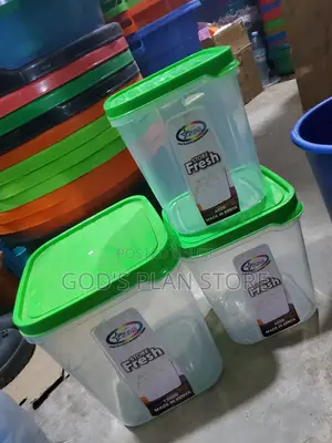 Food Storage Containers (Store Fresh)
