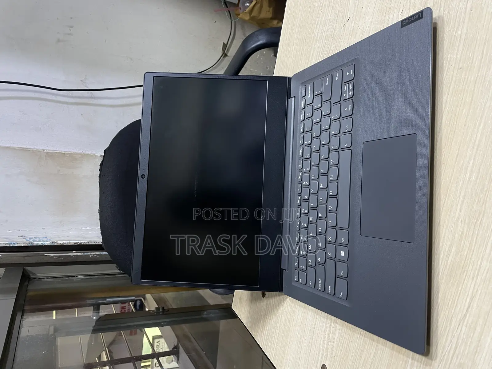 Laptop Lenovo V14 G3 IAP 8GB Intel Core I5 SSD 256GB