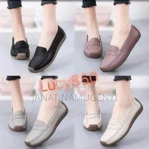 Lady’S Designer Mocassins