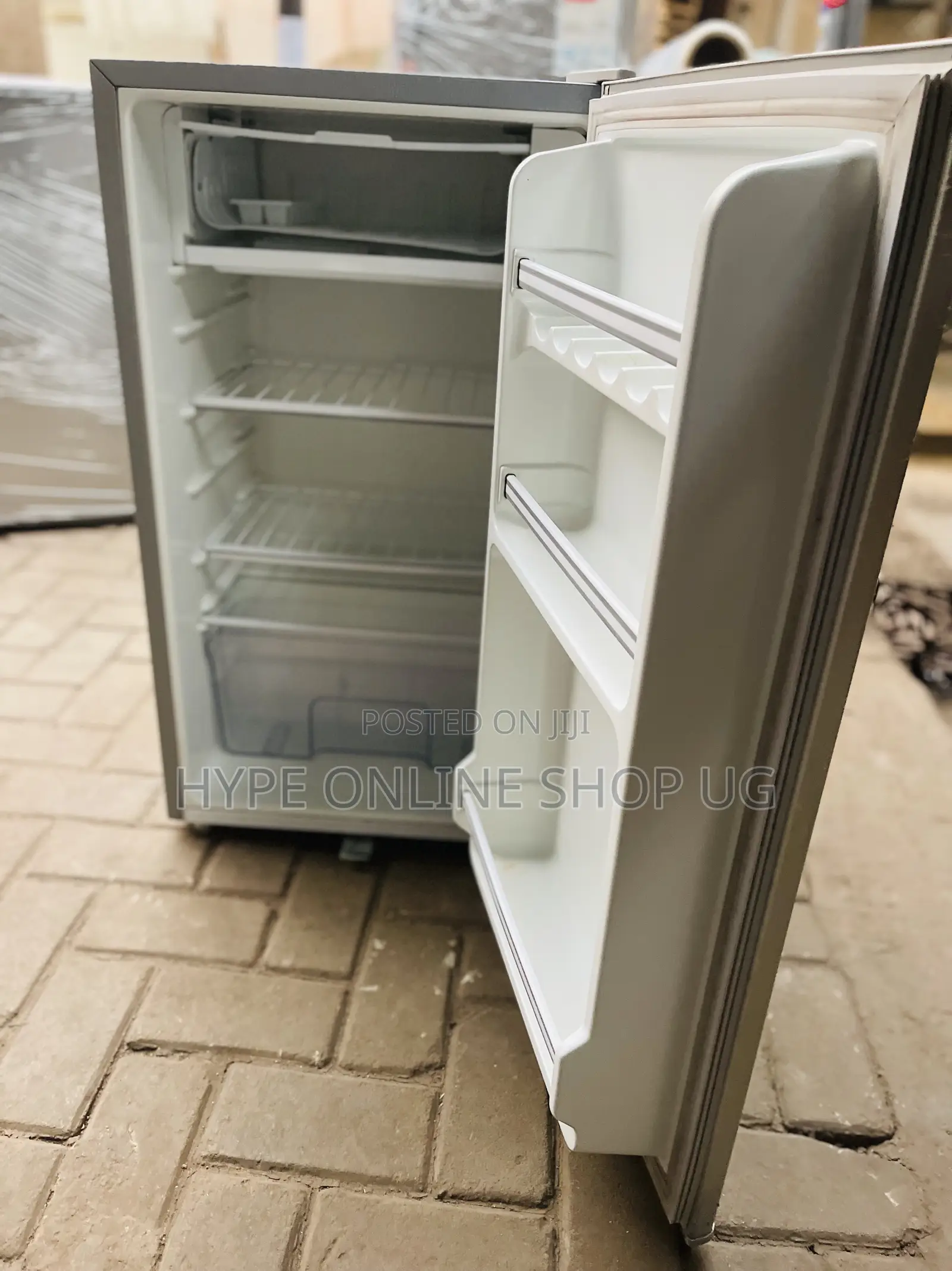 Low Power Consumption Imported Adh Fridge