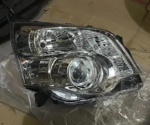 Noah Headlight 2010-2014