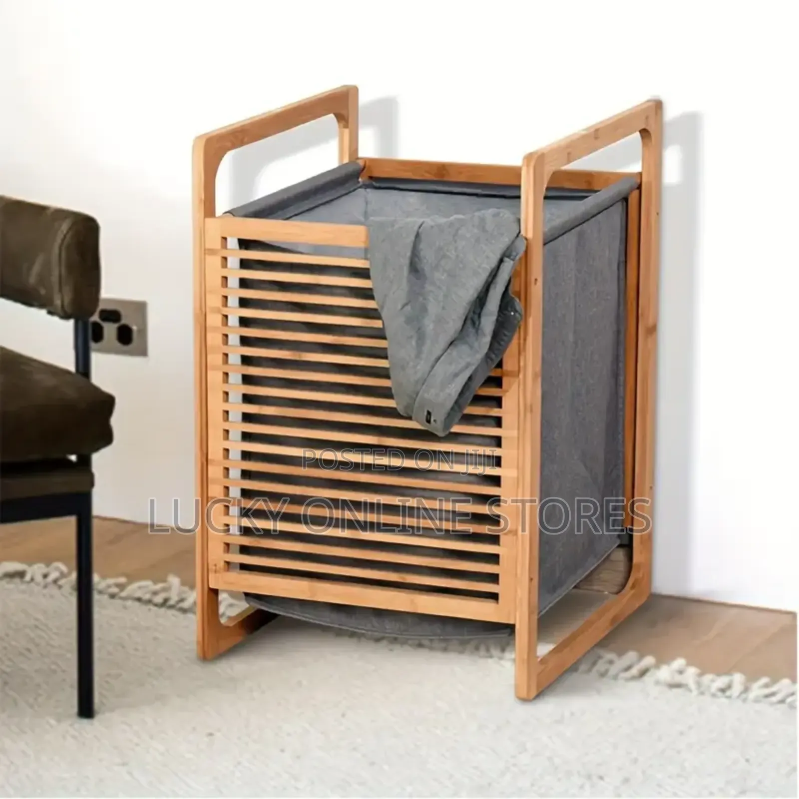 Portable Bamboo Laundry Hamper With Lid