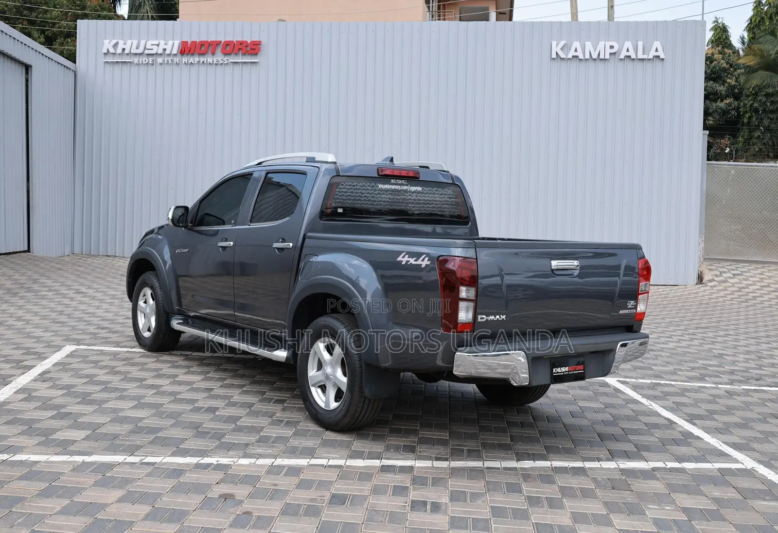 Isuzu D-MAX 2015 Gray