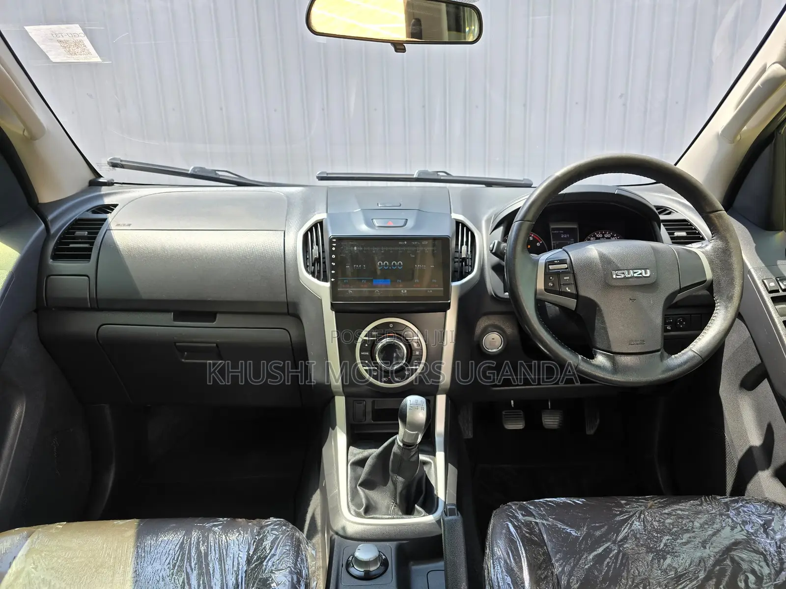 Isuzu D-MAX 2015 Gray