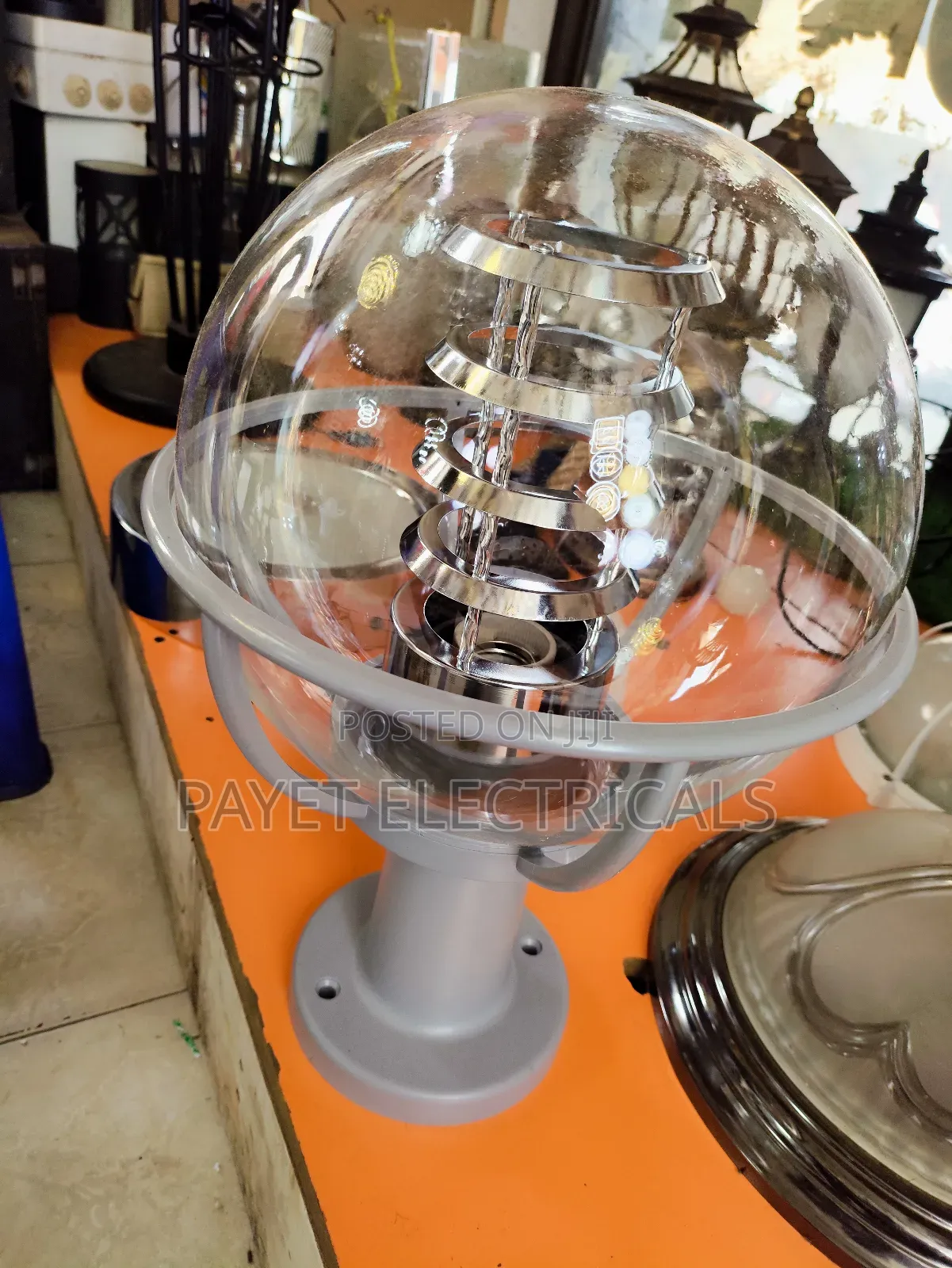 Floral Top Fance Security Light