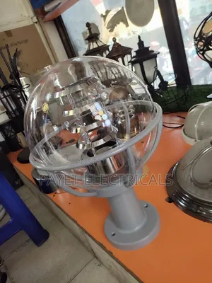 Floral Top Fance Security Light