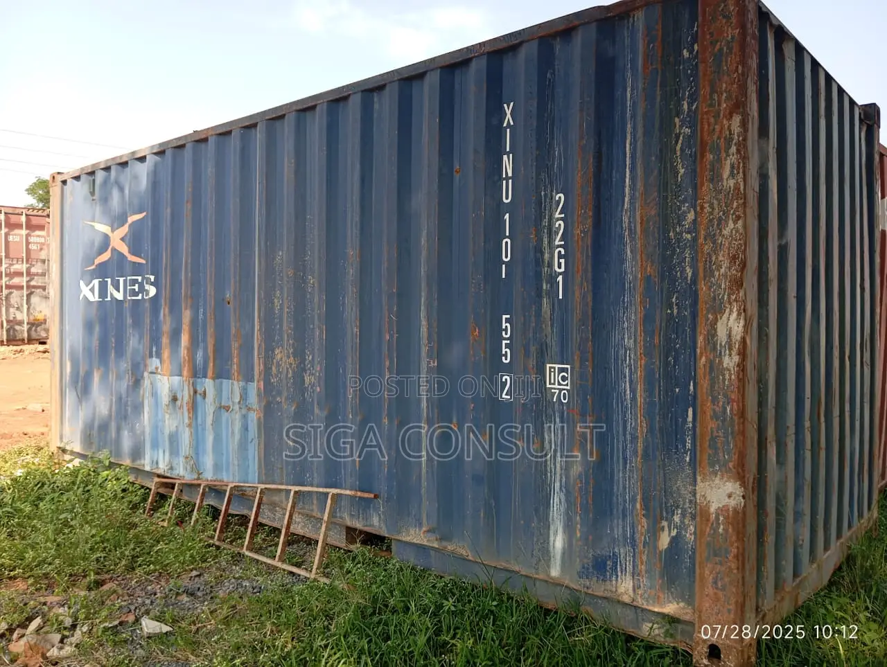 20ft Container Available For
