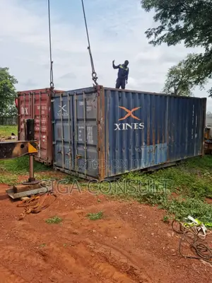 20ft Container Available For