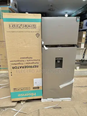 Hisense 270litre Double Door Refrigerator.