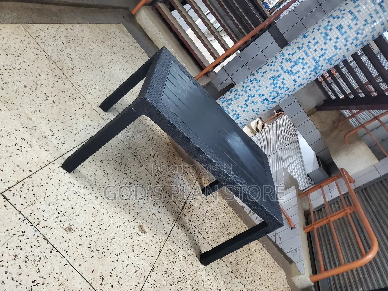 Black Restaurant/Hotel /Bar/Beach Plastic Table