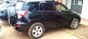 Toyota RAV4 2.5 2010 Black