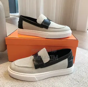 Classic Men Designer Hermes Loafers in Stock