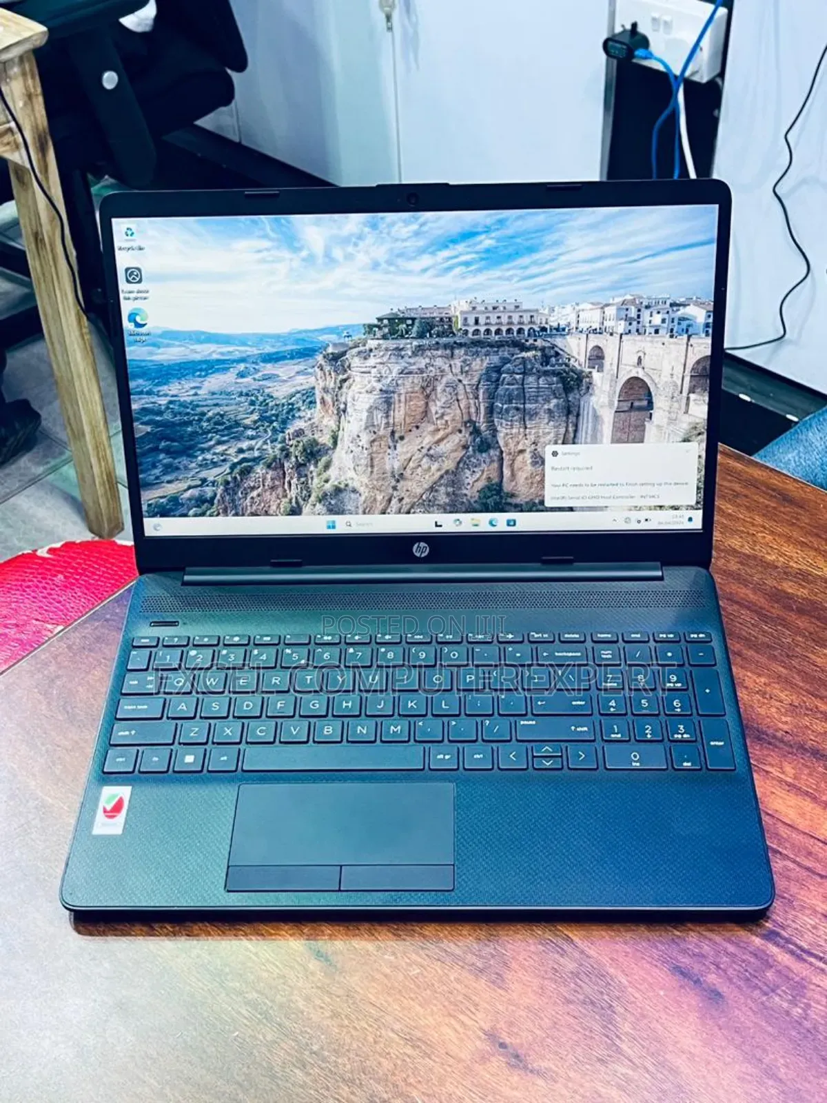 New Laptop HP 250 G7 12GB Intel Core I7 SSD 512GB