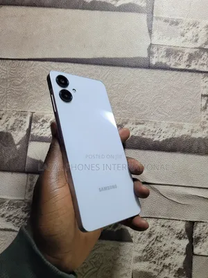 Samsung Galaxy A06 128 GB White