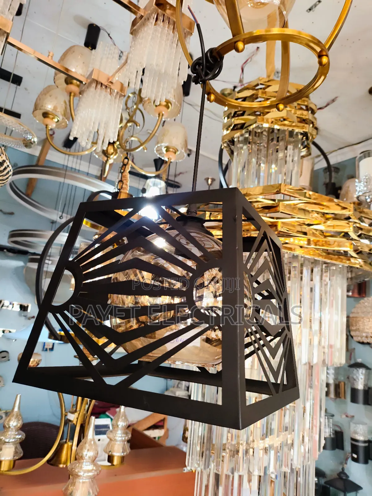 New Corned Black Pendant Lamp
