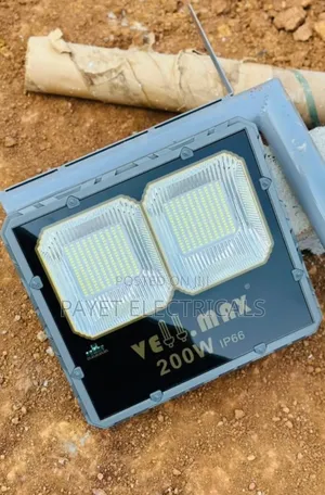 200watts Bright Solar Street Light/ Flood Light
