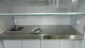 Laboratory Fume Hood
