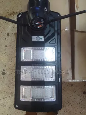 450w 2 in 1 Solar Camera Security Light