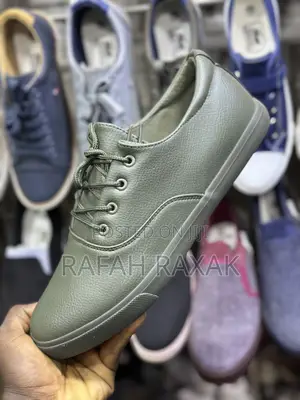 New Classic Unisex Green Leopard Easy Lace Up Shoes