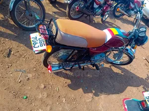 Bajaj Boxer 2023 Red