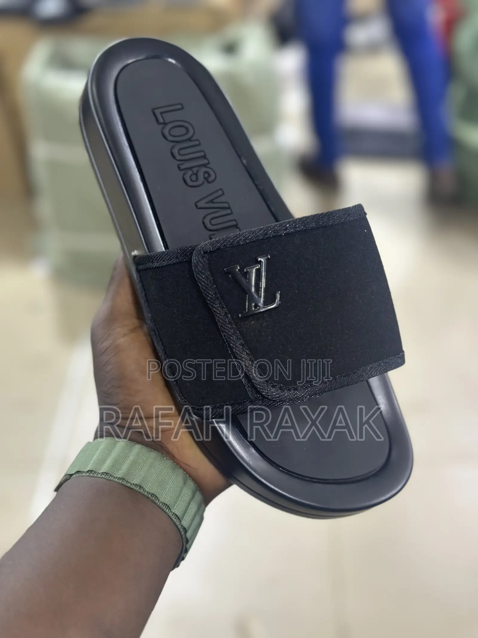 Men’S Black Louis Vuitton Push In Sandals