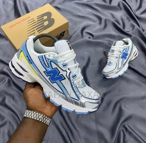 Unisex New Balance 740 White/Blue Sneakers