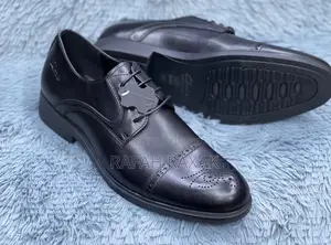 Men’S Super Classic Black Clarks Oxford Gentle Leather Shoes