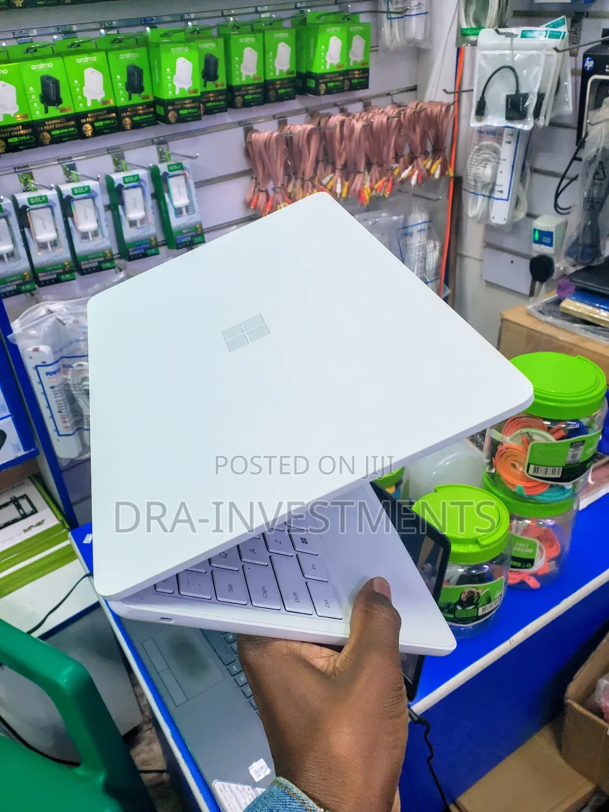 Laptop Microsoft Surface Book 8GB Intel Celeron eMMC 128GB